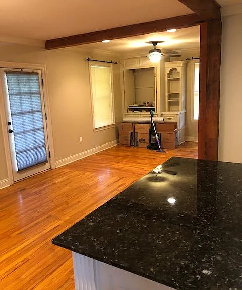 4287 Poplar St — Photo 14