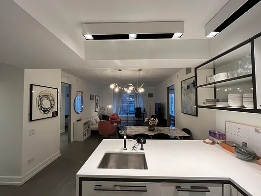 Rented by Winzone Realty Inc | media 28