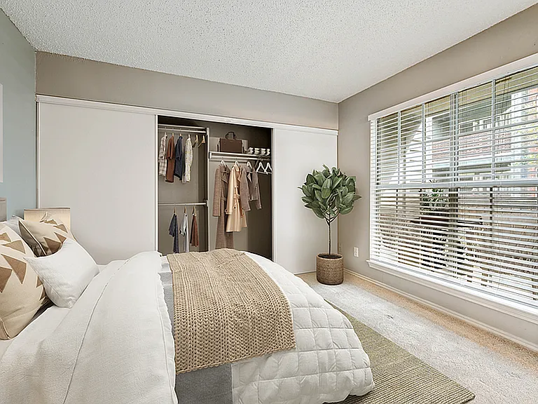 Westmoor Apartment Homes — Photo 7