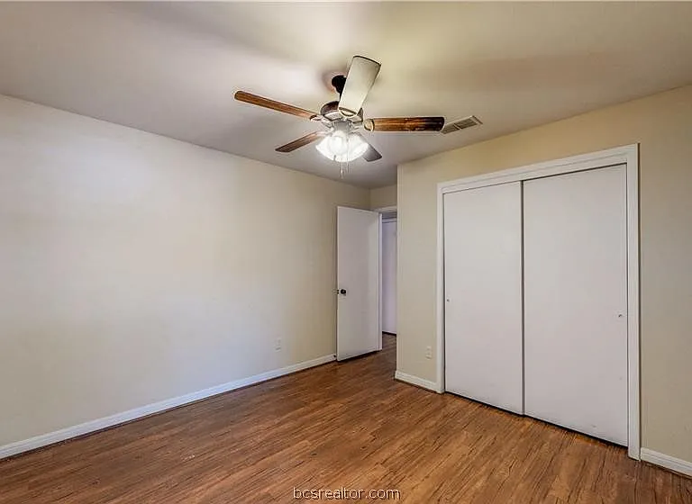 701 Balcones Dr #C — Photo 8