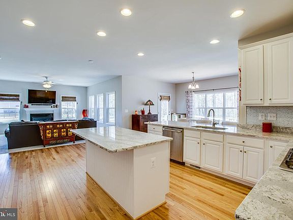 Recessed lighting throughout