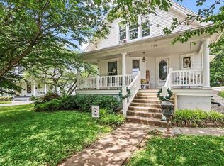 116 Cave St, Horse Cave, KY 42749