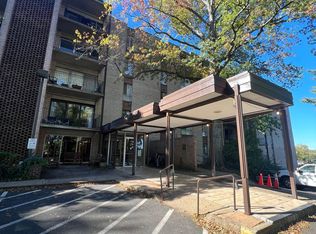 511 1st St N APT 203, Charlottesville, VA