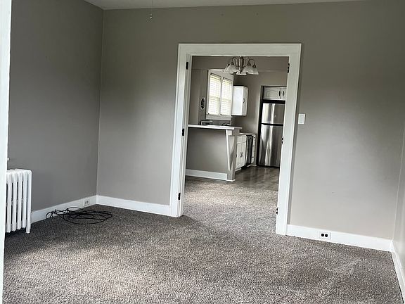 3rd image of 225 Harrison Ave