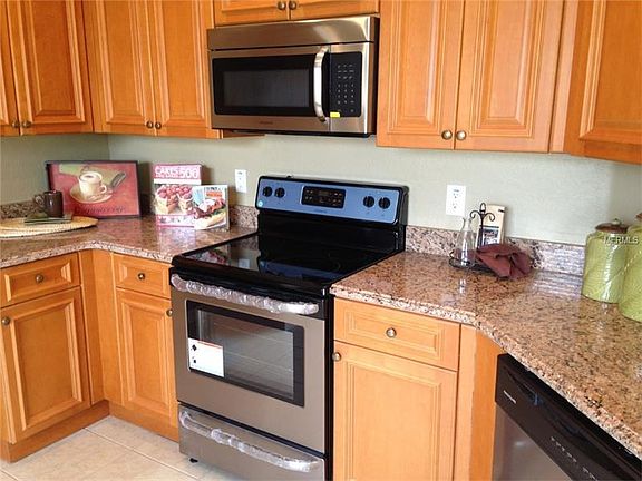 3rd image of 11601 Mountain Bay Dr