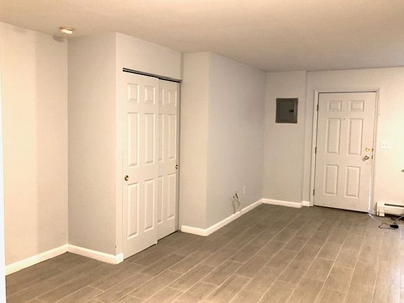 3rd image of 665 Bergen St #1