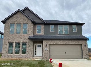 1753 Silver Chapel Dr, Knoxville, TN 37932