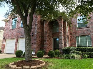 5318 Silver Oak Dr, Pasadena, TX 77505