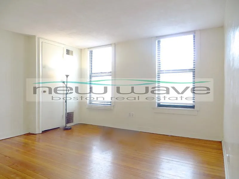 238 Cambridge St #4