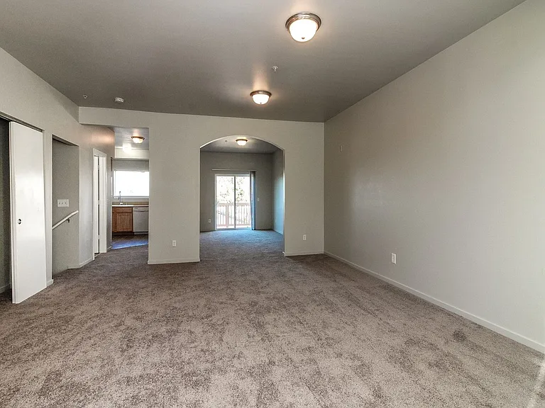 10830 SE 192nd St — Photo 11