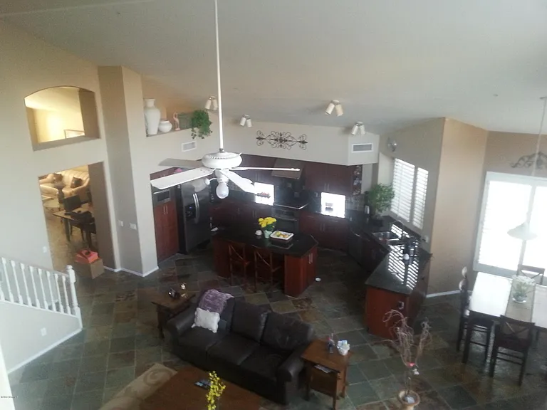 9720 E Davenport Dr — Photo 9