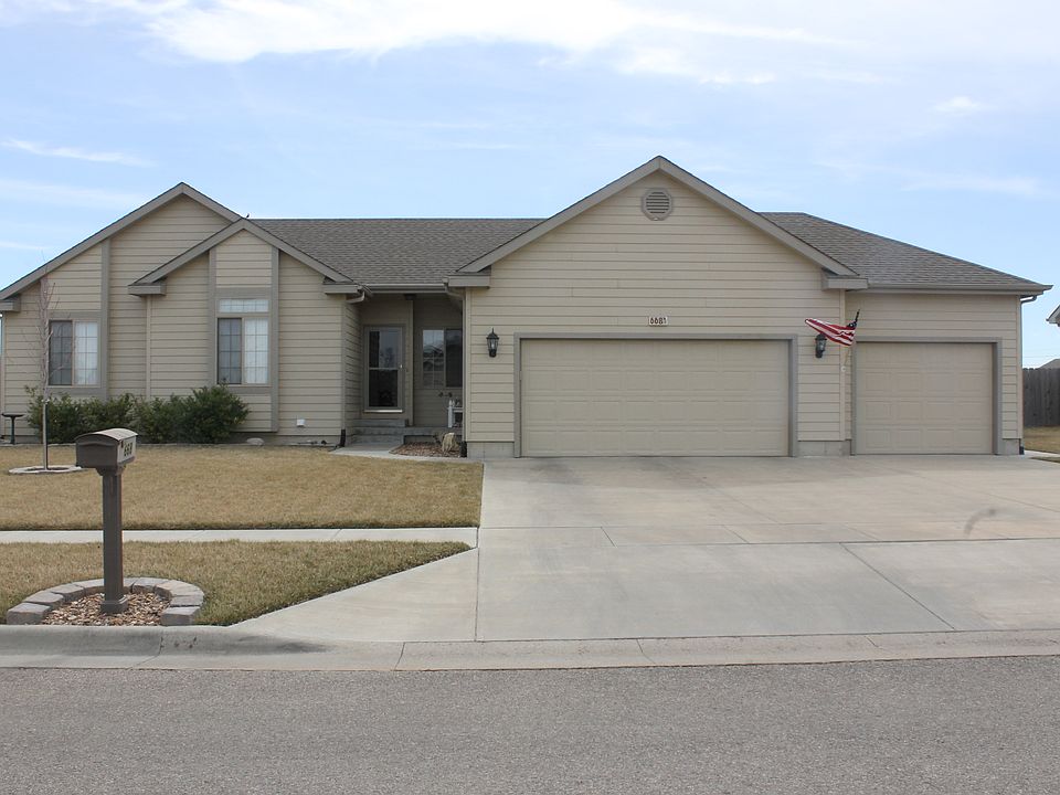 1st image of 668 Joanie Ln