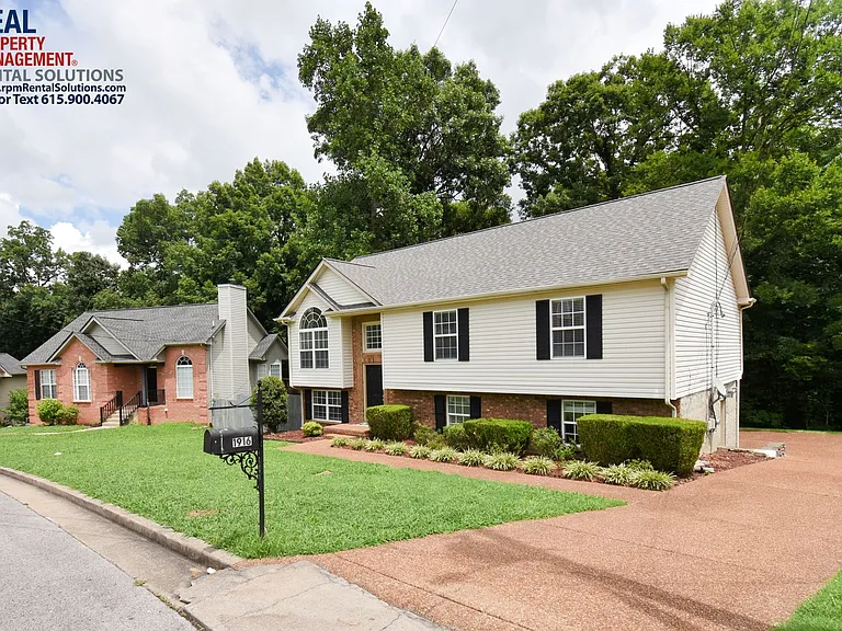 1916 Streamfield Ct — Photo 2