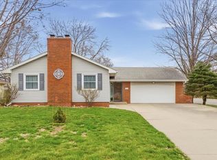 103 Upland Dr, Council Bluffs, IA 51503