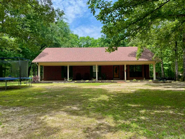 105 Crestwood Dr, Mount Ida, AR 71957