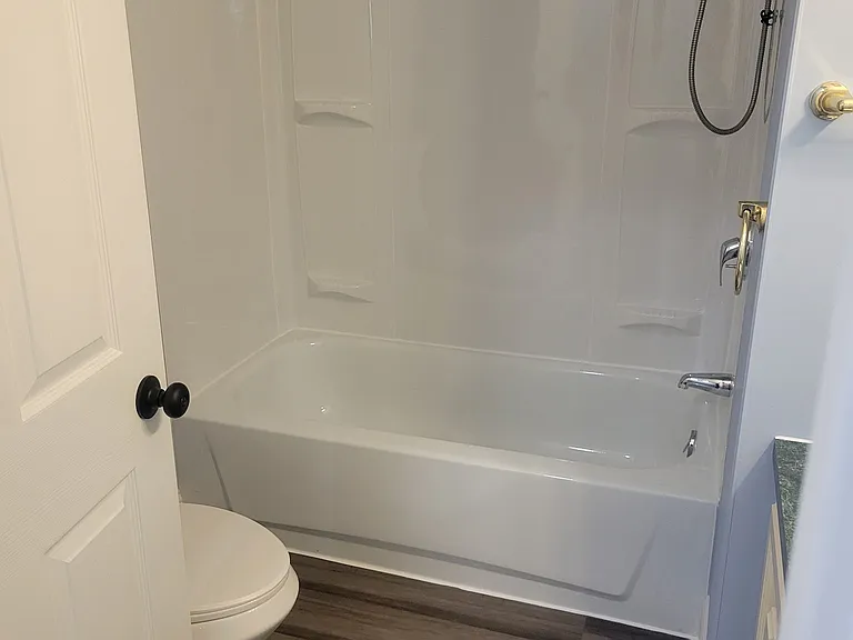 Coral Dr — Photo 11