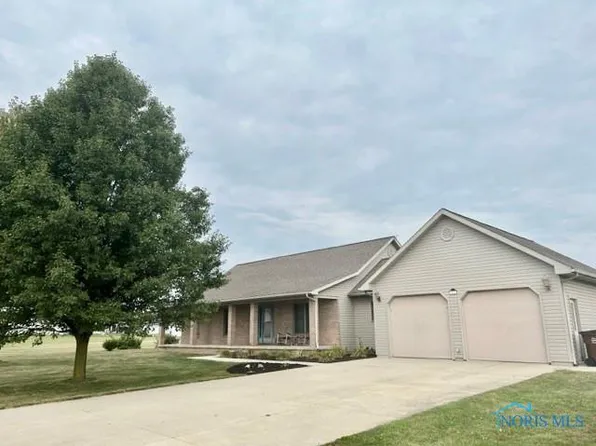 104 Bauer St, Edon, OH 43518