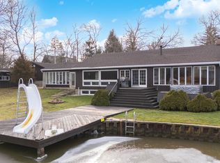 18320 Kickapoo Ln, Hudson, IL 61748