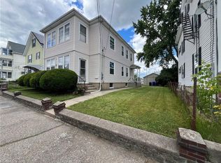 72 Chaplin St, Pawtucket, RI 02861