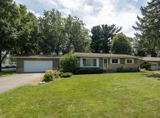 2370 16th Ave E, North Saint Paul, MN 55109