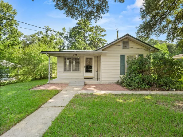 308 Herring St, Leesville, LA 71446