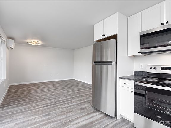 5th image of 7530 Birch Bay Drive #105