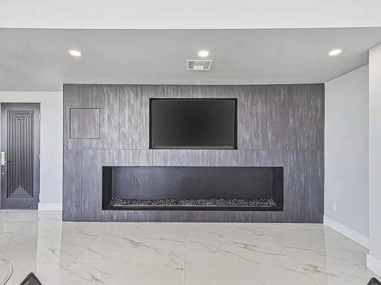 3111 Bel Air Dr #28H — Photo 25