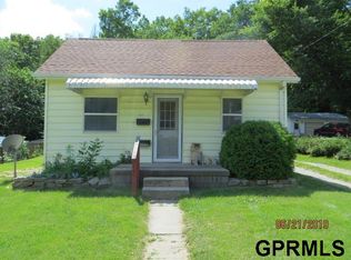 535 N 3rd St, Missouri Valley, IA 51555