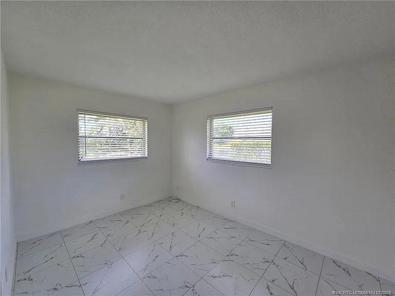 2648 Rockcrest Ct — Photo 18