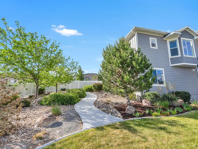 2872 E Sorrel Dr — Photo 58