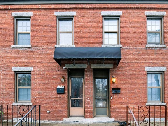 3rd image of 33 Grove St #33