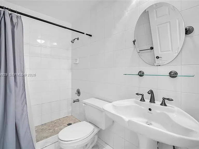 15715 SW 76th Ter — Photo 31