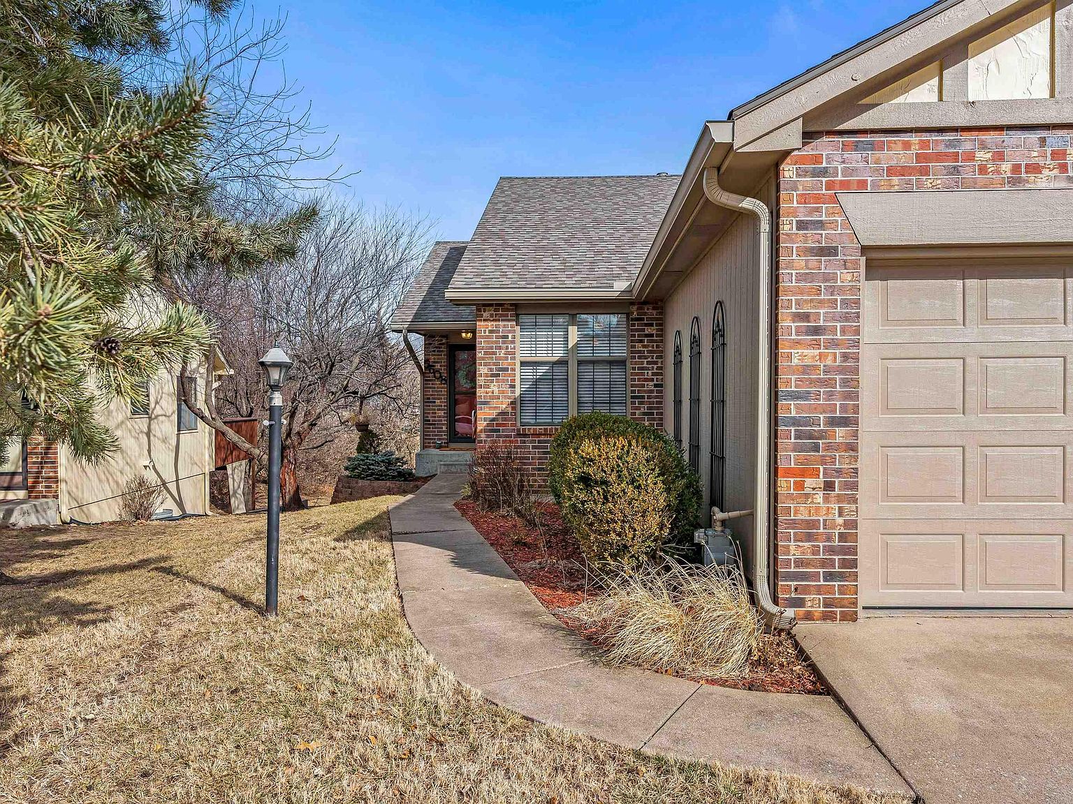 5608 SW Barrington Ct N, Topeka, KS 66614 Zillow