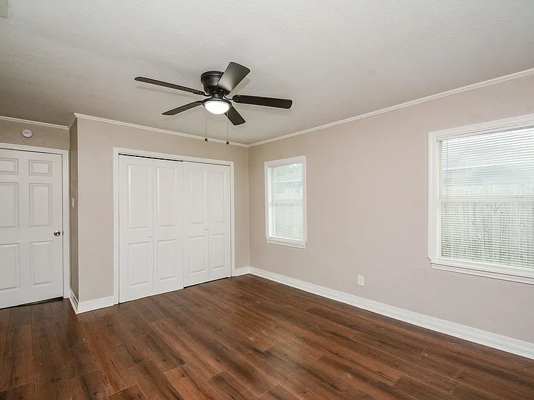 2109 Pomona Dr — Photo 15