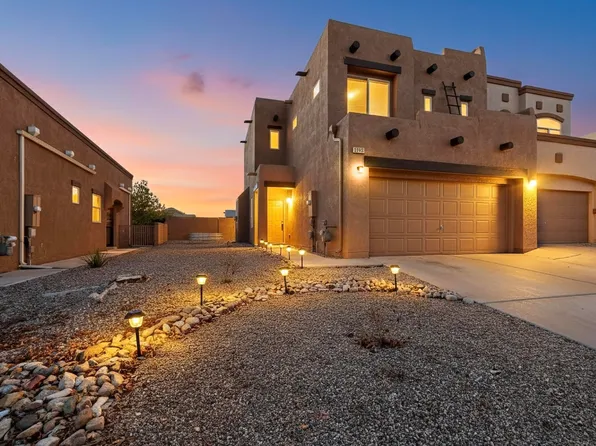 2229 Cortina Loop SE, Rio Rancho, NM 87124