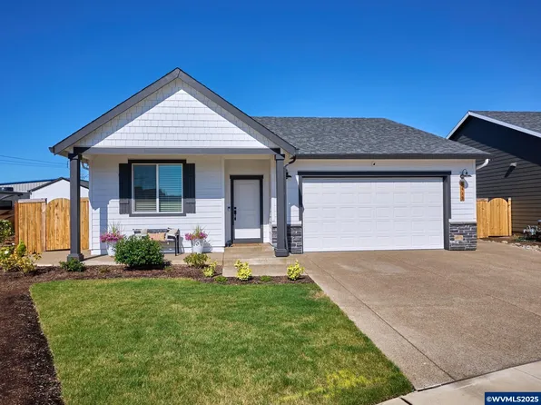 5419 Earth Pl NE, Salem, OR 97305