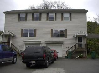 10 West Ave, Webster, MA 01570