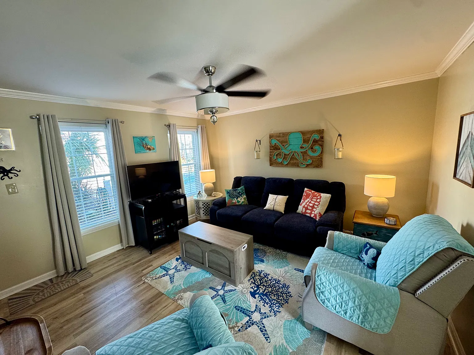 Madison Villas — Photo 3