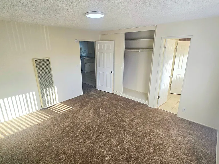 1473 Randy St — Photo 7