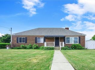 1225 Ridgeway Ave, Aliquippa, PA 15001