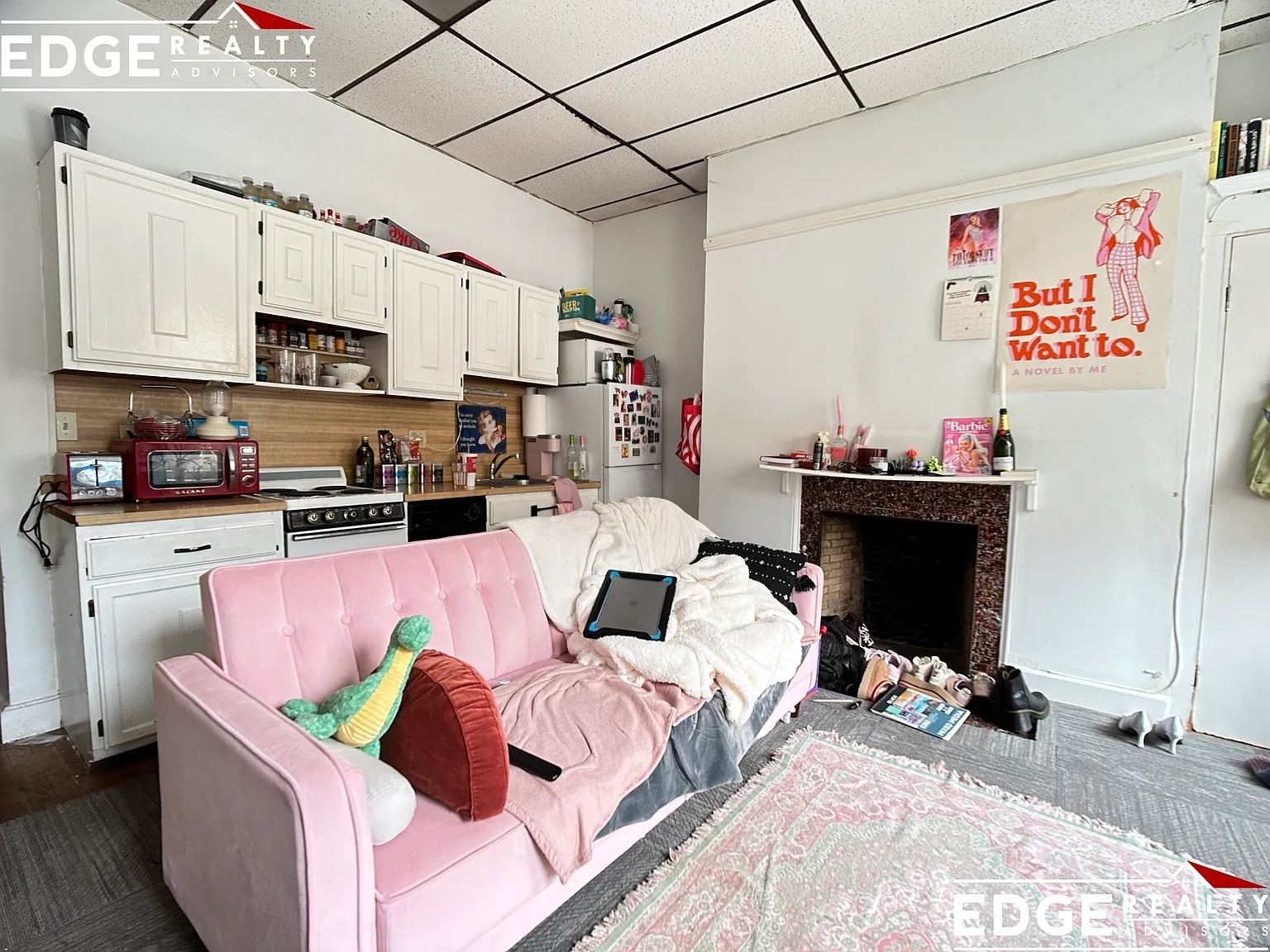 2 bed, 1.0 bath, $3,250 — Photo 2