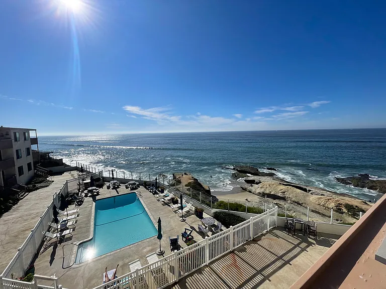 5015 Santa Cruz Ave — Photo 14