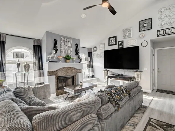 3145 E Flamingo Rd APT 2065, Las Vegas, NV 89121