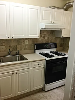 Rented by Samuel Realty | media 1