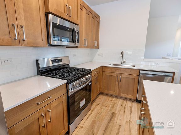 4th image of 3675 SW 209th Ave
