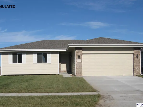 4926 Alma Pl, Lincoln, NE 68514