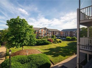 23 Bullocks Point Ave APT 6C, Riverside, RI 02915