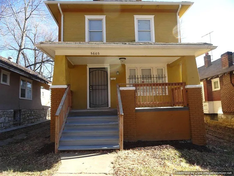5605 Brooklyn Ave — Photo 21