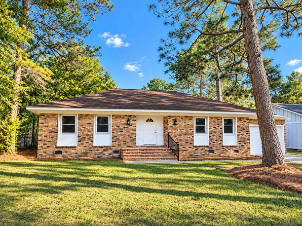 315 Woodward Blvd, Summerville, SC 29483