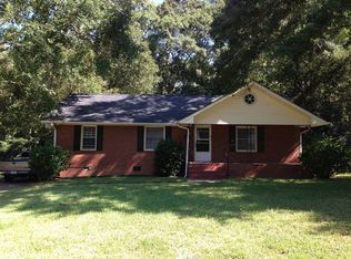 49 4th St, Newnan, GA 30263